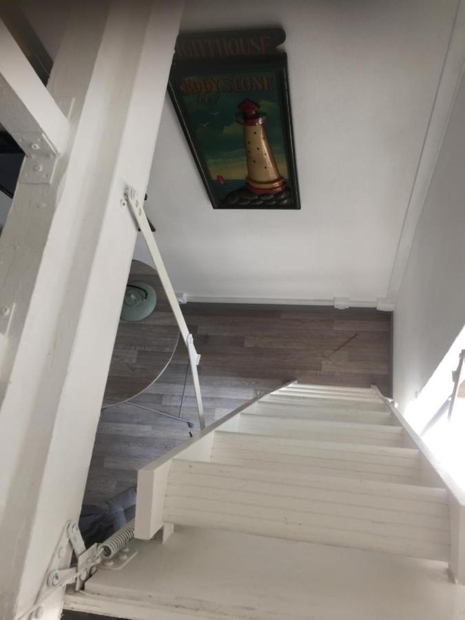 Apartament Studette Tiny House De L Eglise 12 M2 Ault Zewnętrze zdjęcie